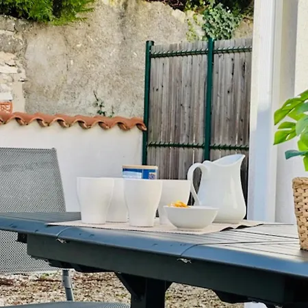 Spacious And Quiet House In For 6 La Rochelle (Charente-Maritime)