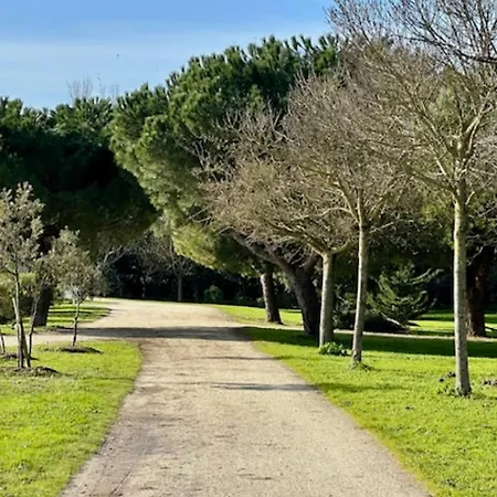 Spacious And Quiet House In For 6 * La Rochelle (Charente-Maritime)